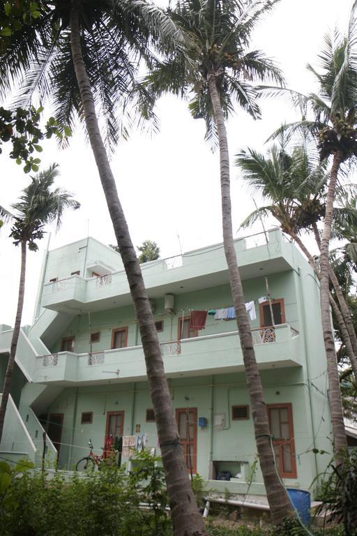 Shankara Guest House Tiruvannāmalai Buitenkant foto